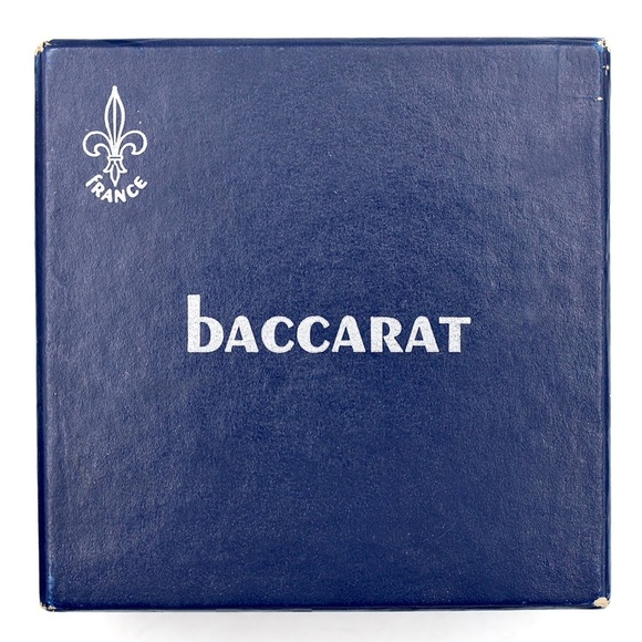 Baccarat Paperweight Magnifier Sulfide Crystal - Picture 3 of 4